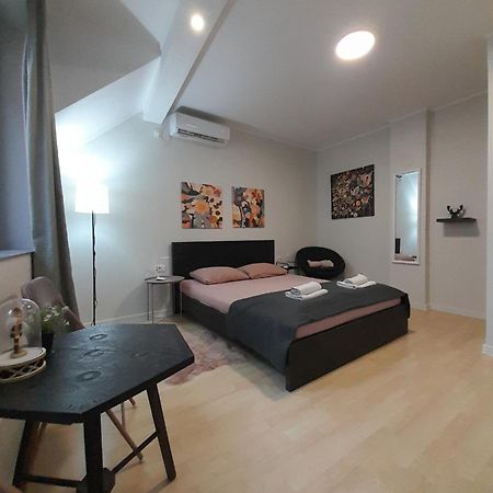 Appartement Cool & Cozy Center à Subotica Extérieur photo